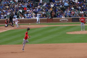 Reds first baseman makes jumping catch