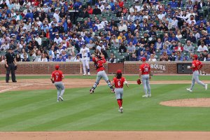 Reds catcher makes catch