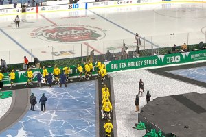 Michigan players walking to rink