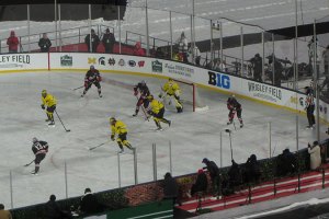 Ohio State player skating toward goalie