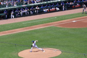 Kyle Hendricks pitching