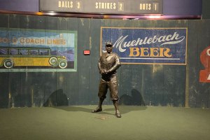 Center fielder statue